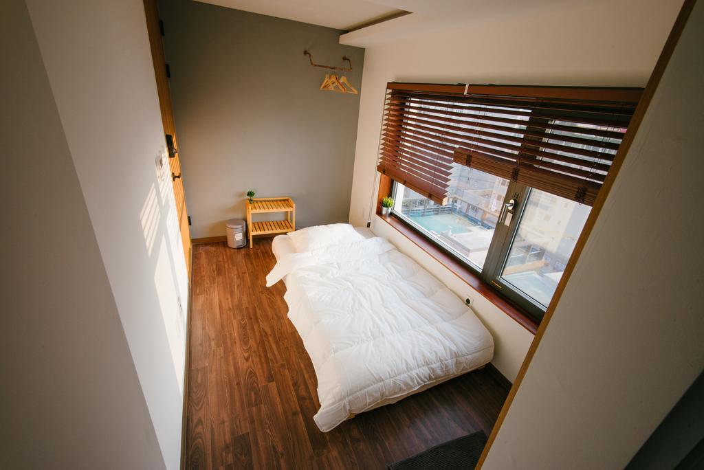 בוסאן Morning Dew Guesthouse מראה חיצוני תמונה