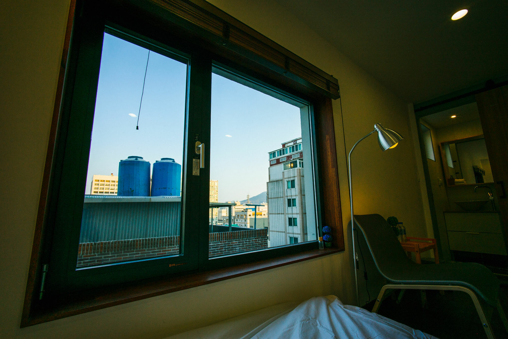 בוסאן Morning Dew Guesthouse מראה חיצוני תמונה