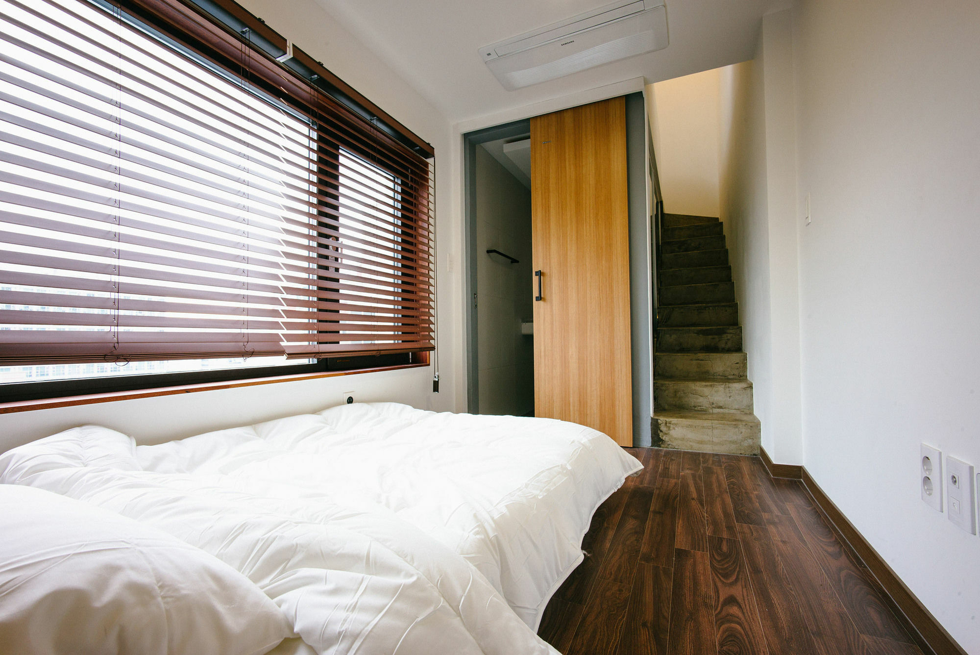 בוסאן Morning Dew Guesthouse מראה חיצוני תמונה